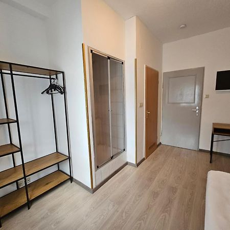 Hotel Haus Isenburg Neu-Isenburg Εξωτερικό φωτογραφία