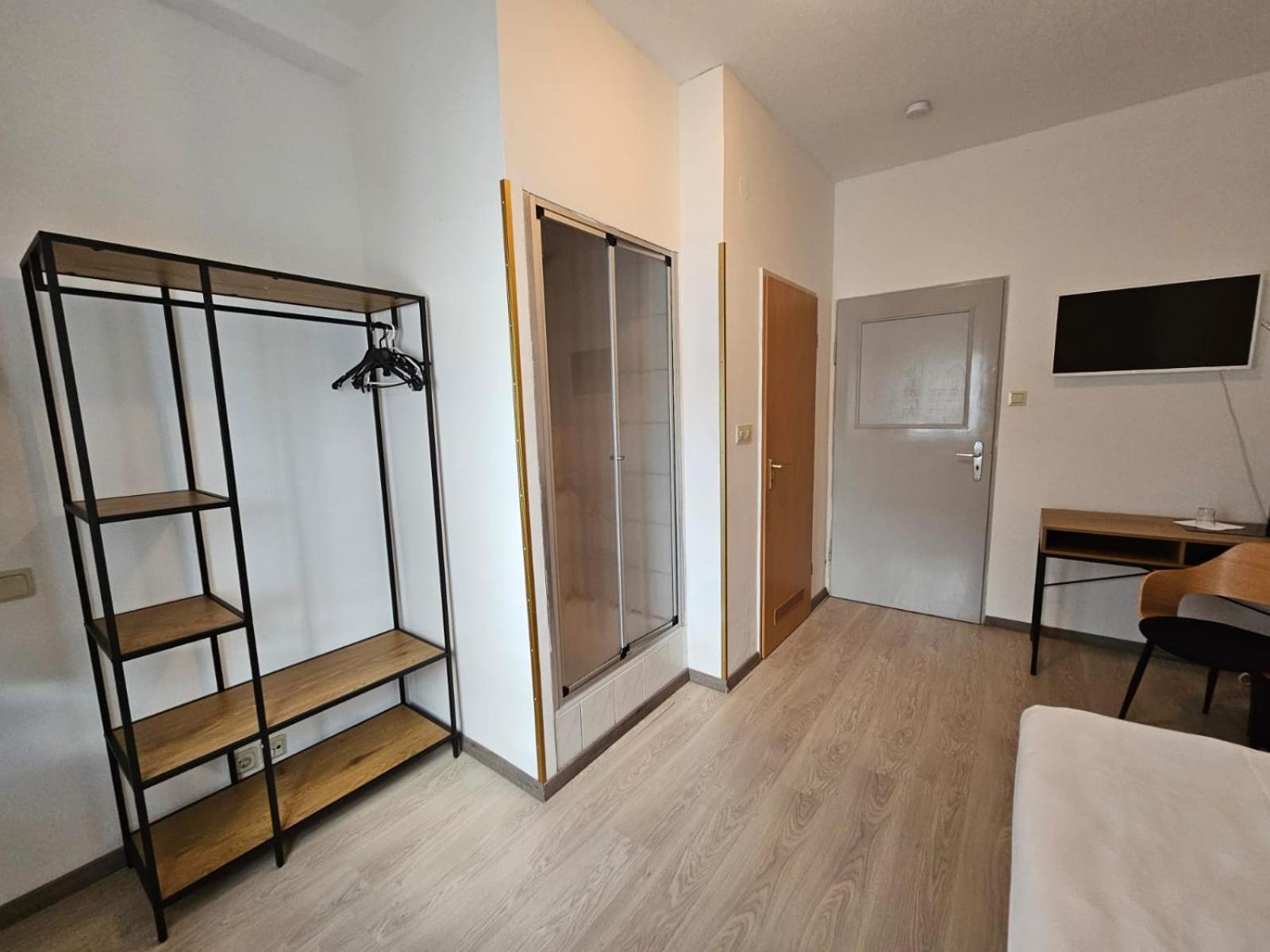 Hotel Haus Isenburg Neu-Isenburg Εξωτερικό φωτογραφία